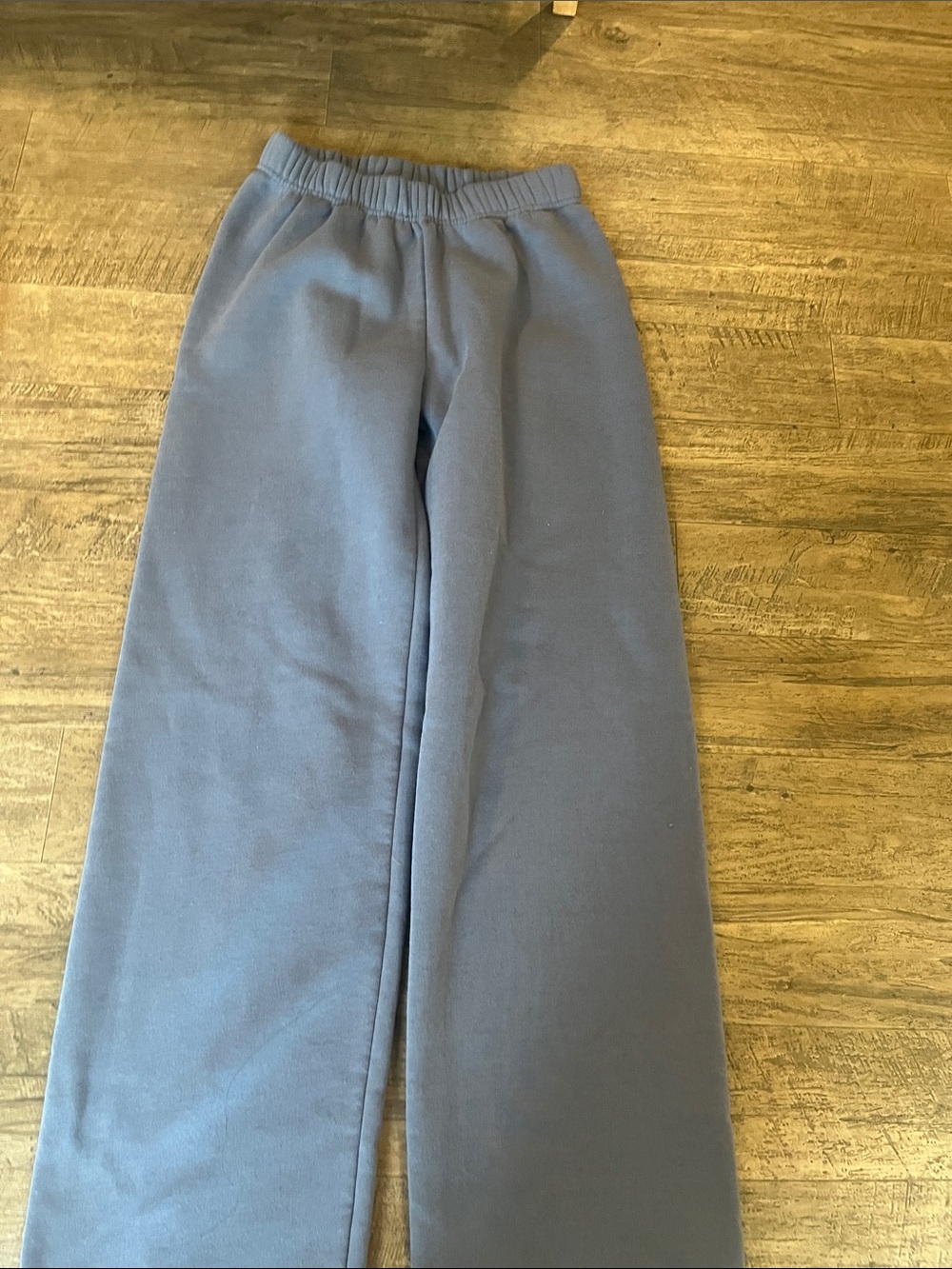 Sweatpants - Picture 2 of 5